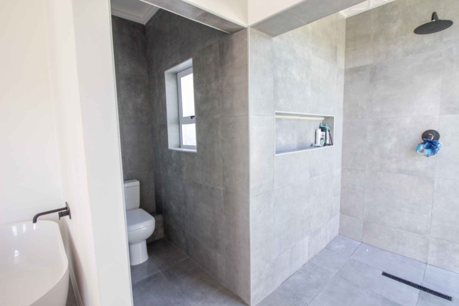 3 Bedroom Property for Sale in Aston Bay Eastern Cape